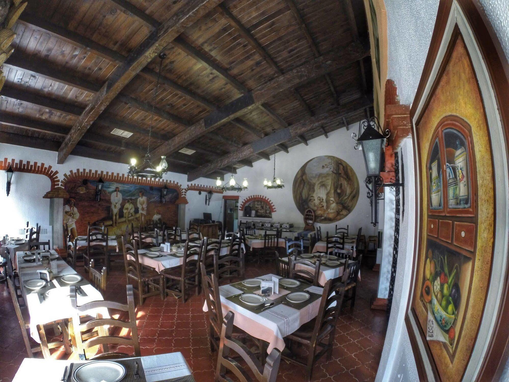 Hotel Parador Santa Cruz Creel Dış mekan fotoğraf